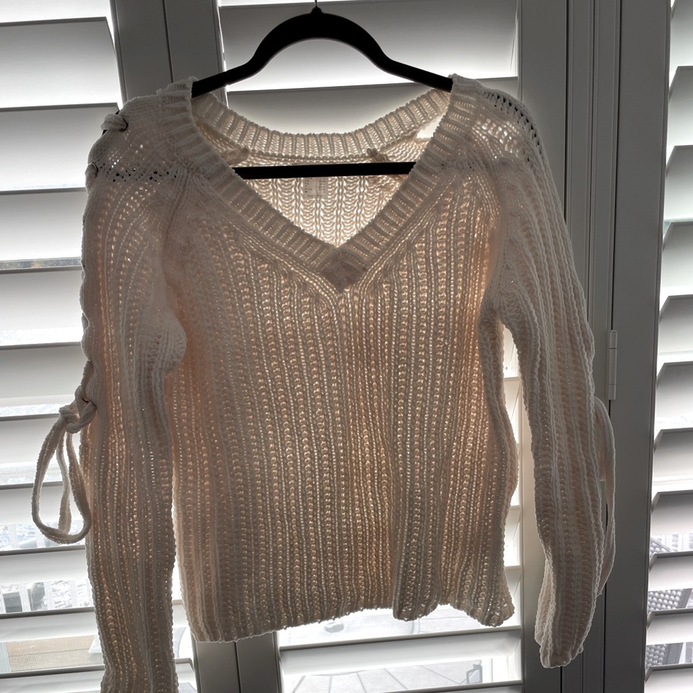 Women’s sweater size XS